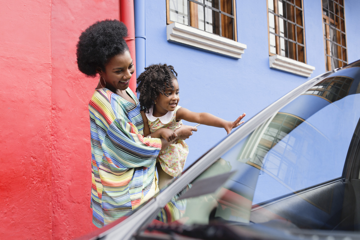 Uber riders embarking on a ride.