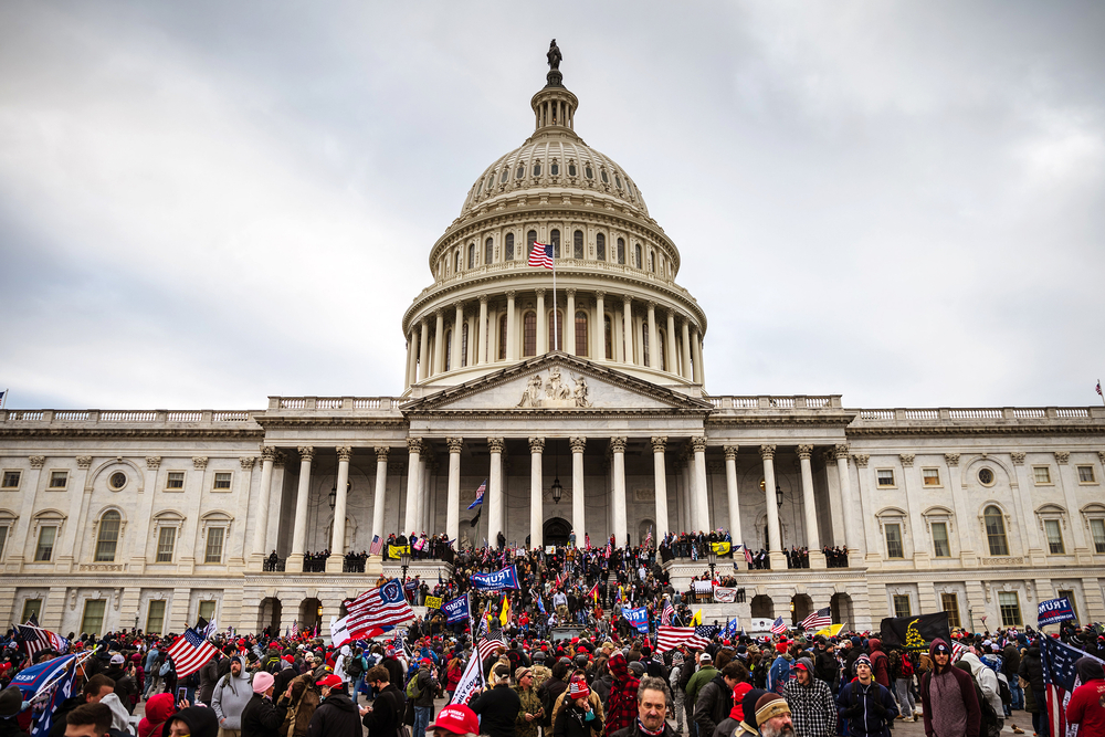 Rioters gather outside U.S. Congress on January 6th, 2021.